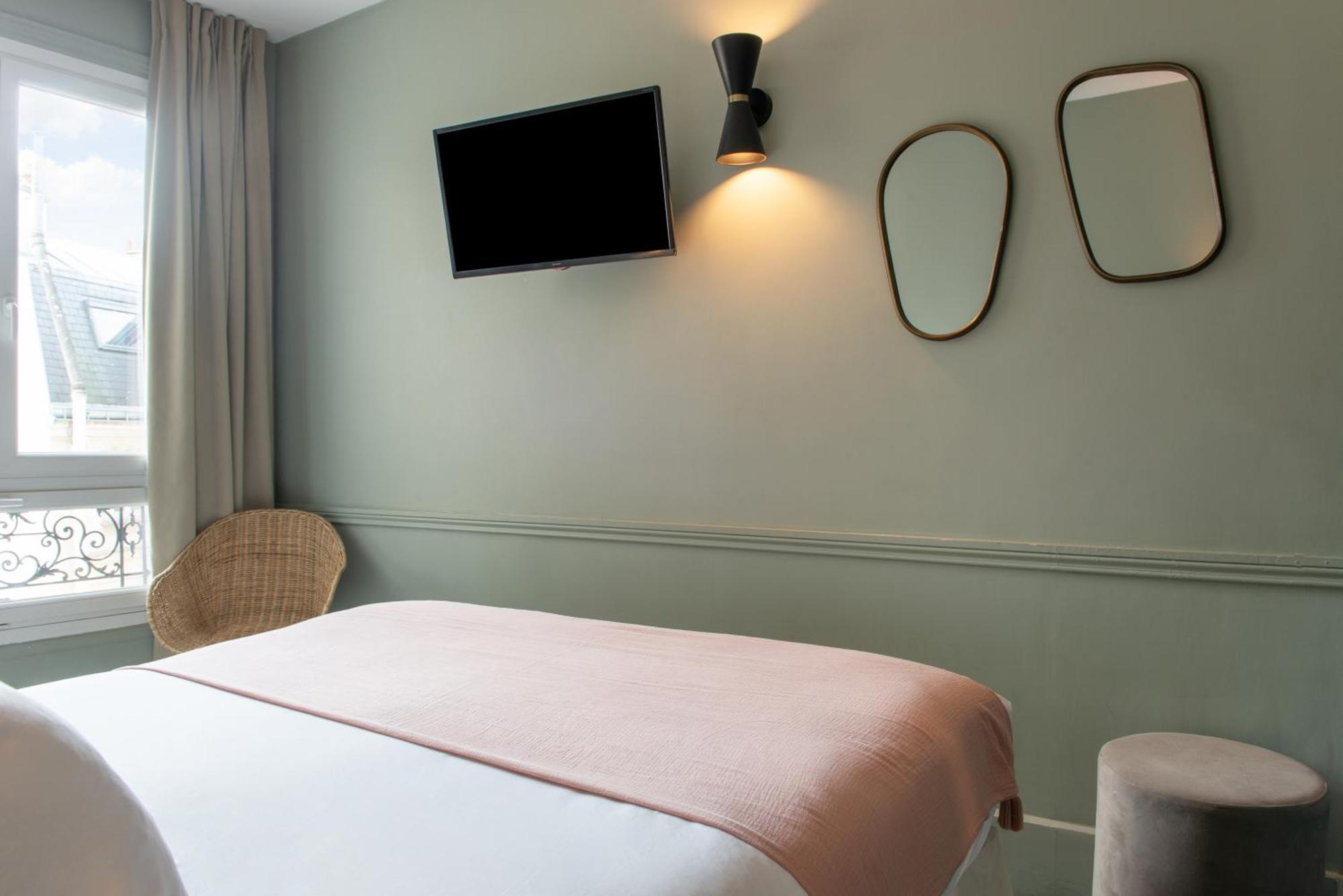 Hotel Avama Prony باريس الغرفة الصورة